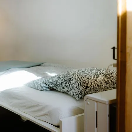 Bijou Niesenblick - Traumhafter Seeblick - Nahe Interlaken - Idyllisch